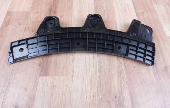 Mazda CX-30 Rear bumper mounting bracket DGH951U40