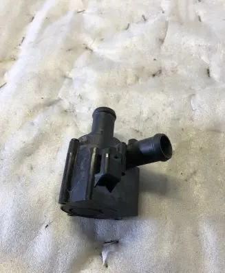 Audi A4 S4 B9 8W Electric auxiliary coolant/water pump 06h121601n