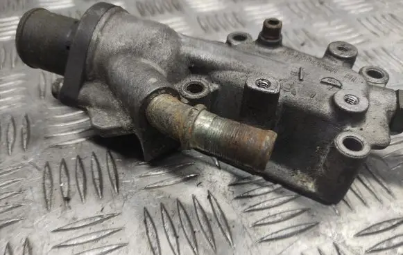 Peugeot 206 Engine coolant pipe/hose 9639913980