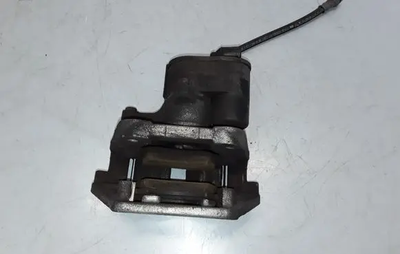 Volvo XC60 Rear brake caliper