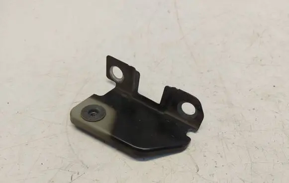 Audi A8 S8 D5 Fender mounting bracket 4N0921164A
