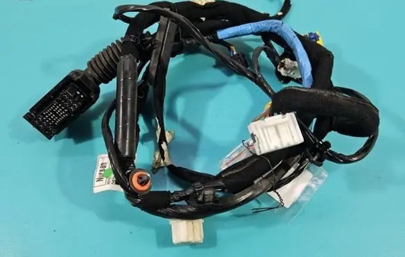 Hyundai i20 (GB IB) Front door wiring loom 91631-C8990 IMPRK1424028
