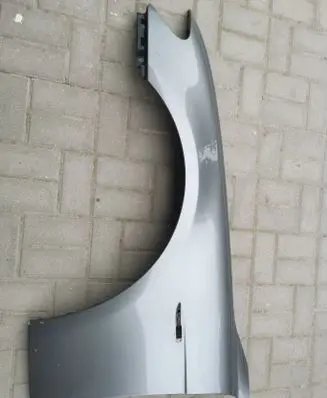 BMW 7 E65 E66 Fender 