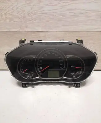 Toyota Yaris Speedometer (instrument cluster) 838000U280 MB1575607713