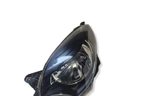 Renault Twingo II Headlight/headlamp 260608996R 9004093