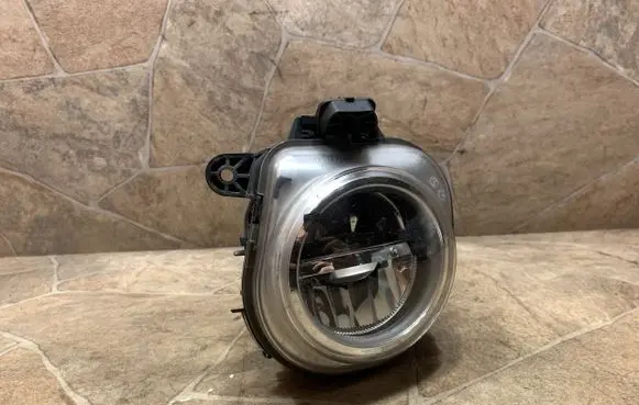 BMW X4 F26 Front fog light 7317251