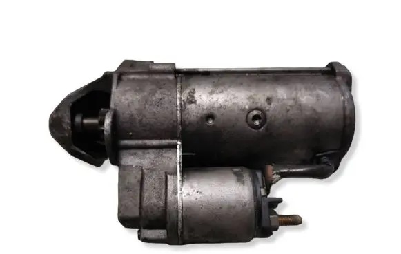 Volkswagen PASSAT B5.5 Starter motor 