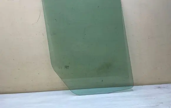 Volkswagen Crafter Front door window glass four-door 43R001025