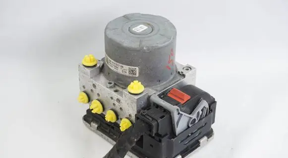 Volkswagen Golf VII ABS Pump 5Q0614517DE