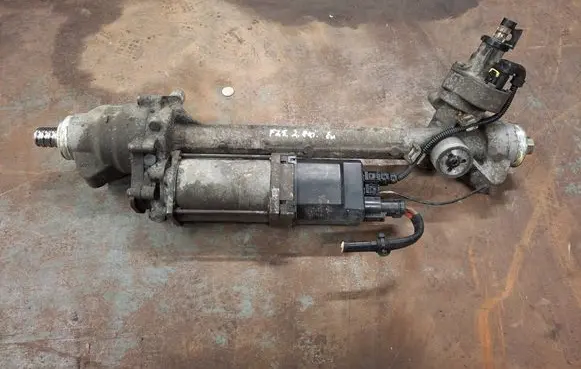 BMW X3 F25 Steering rack 6858719 142890 00000710