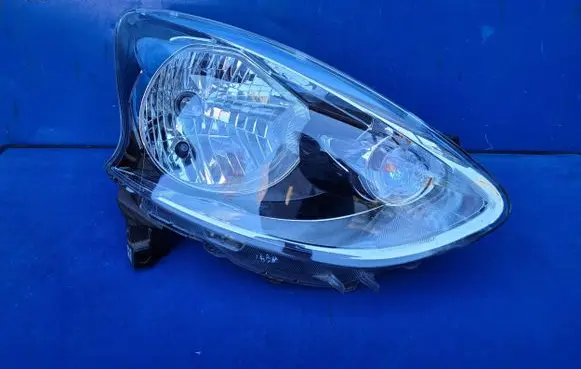 Nissan Micra Headlight/headlamp