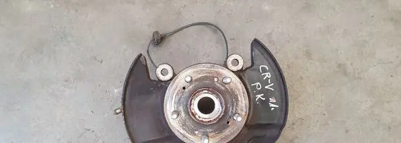 Honda CR-V Front wheel hub