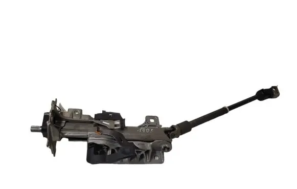 Steering wheel axle set