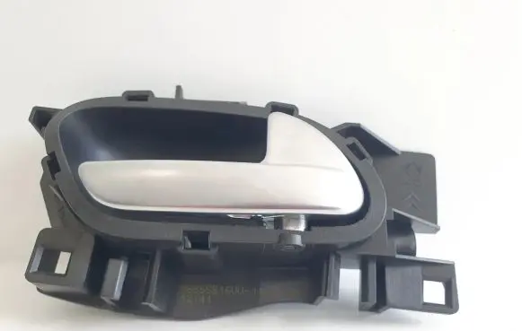 Peugeot 208 Front door interior handle 96555516VV