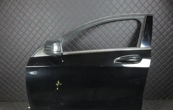 Mercedes-Benz A W176 Front door