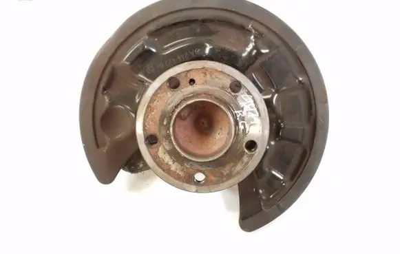 Mercedes-Benz B W246 W242 Rear wheel hub A2463503541
