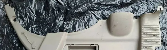 Trunk/boot lower side trim panel