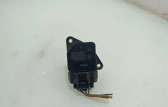 Toyota Corolla E140 E150 Mass air flow meter 2220433010
