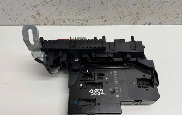 Mercedes-Benz E W212 SAM control unit 2129004901 2129015001 2129024301
