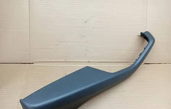 Audi A4 S4 B9 Front door interior handle trim 8W0867173D