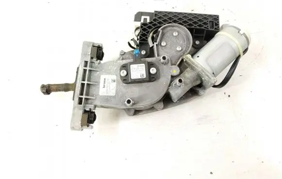 Mercedes-Benz C W204 Soft lock spindle drive 2048202242 2048702826