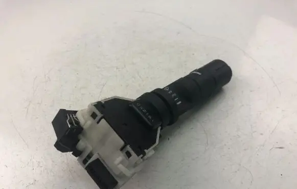 Nissan Qashqai Indicator stalk 1912SD