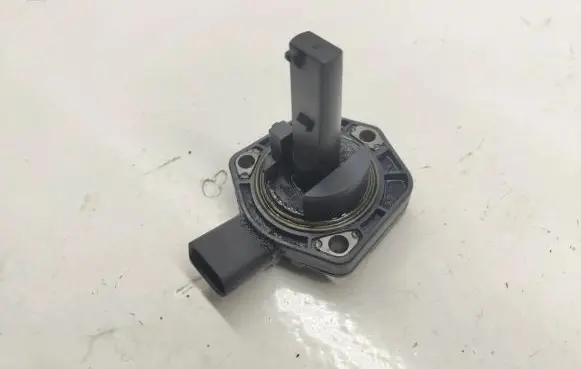 Seat Leon (1M) Oil level sensor 1J0907660B 6PR00807902