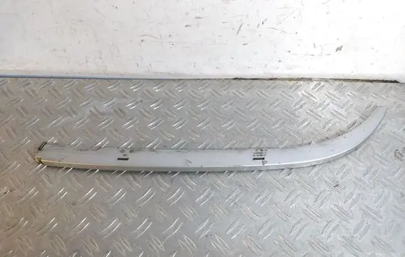 BMW 5 E39 Under headlight/headlamp trim 51138159306