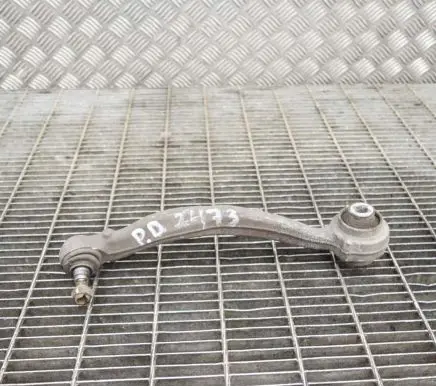 Mercedes-Benz C W204 Front lower control arm/wishbone A20445