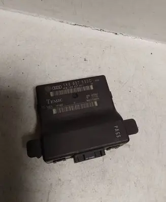 Volkswagen Touran I Gateway control module 1K0907530C 1K0907951