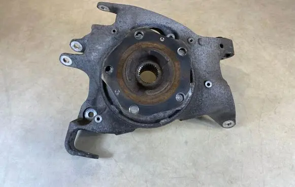 Porsche 911 991 Rear wheel hub 99133111103