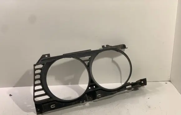 Under headlight/headlamp trim