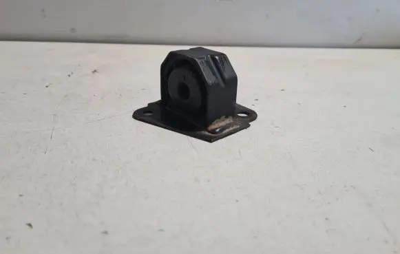 Muffler mount bracket/holder