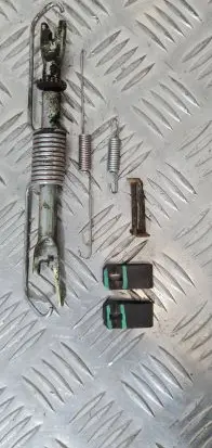 Mitsubishi L200 Other handbrake/parking brake parts 