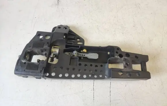 Audi A7 S7 4G Rear door exterior handle/bracket 4H0837885