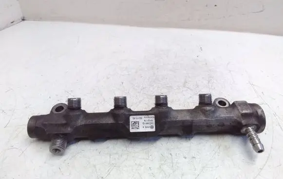 Volkswagen PASSAT B8 Fuel main line pipe 04L089G 0703179