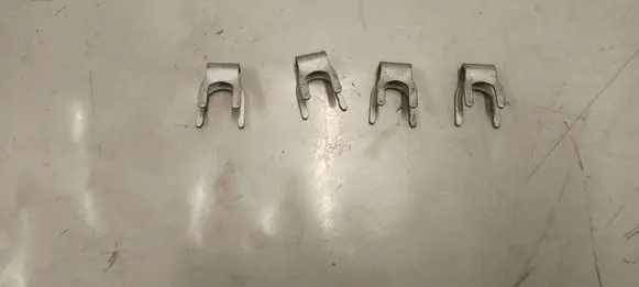Mercedes-Benz A W176 Fuel Injector clamp holder 4PSC