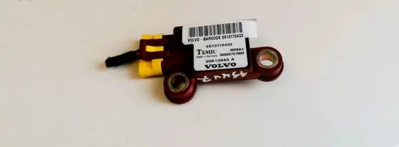 Volvo S40, V40 Airbag deployment crash/impact sensor 30613043a