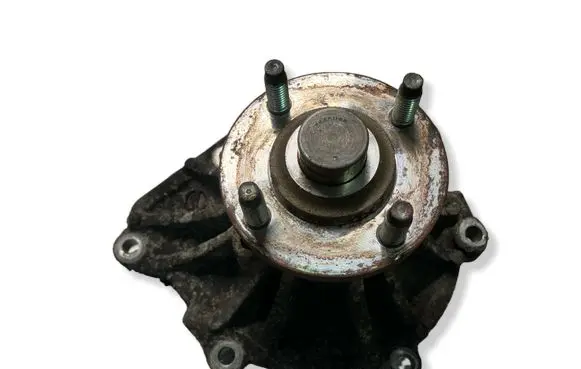 Toyota Land Cruiser (J120) Water pump 