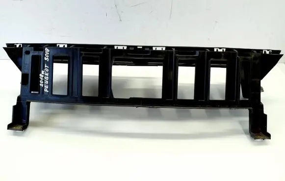 Peugeot 5008 II Rear bumper support beam 9810634677