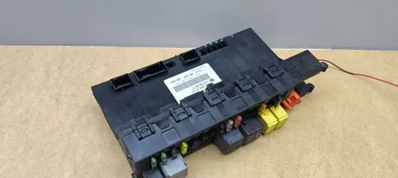 Mercedes-Benz CLK A209 C209 Fuse box set 2035454701