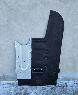 BMW 5 F10 F11 Gearbox bottom protection 7261763 51757261763