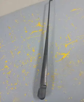 Renault Scenic I Front wiper blade arm 7700843526