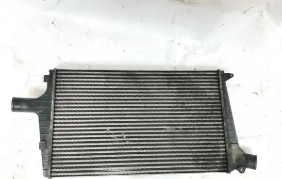 Audi A6 S6 C5 4B Intercooler radiator 4b0145805a