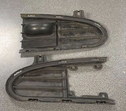 Volkswagen Sharan Front bumper lower grill 7M0863683B 7M0863684B