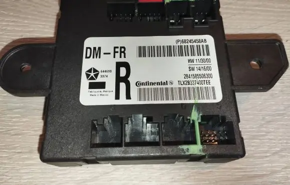 Fiat Freemont Door control unit/module 68245458ab 8V89SW7789 330007Z898XXX1