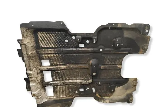 Citroen C4 III e-C4 Engine splash shield/under tray 