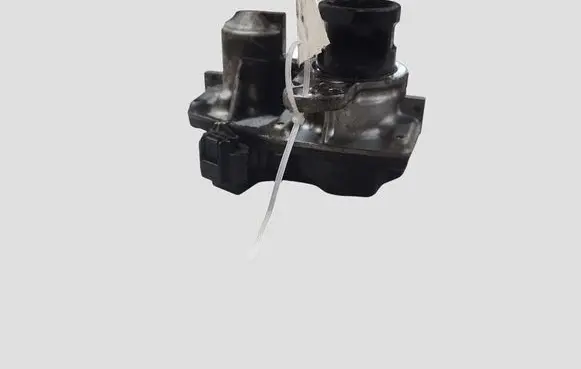 Nissan Qashqai EGR valve 147101478R