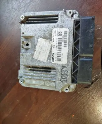 Iveco Daily 35.8 - 9 Engine control unit/module 504121602 0281012193