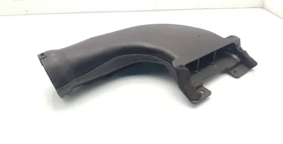 Mitsubishi Pajero Air intake duct part MR404731